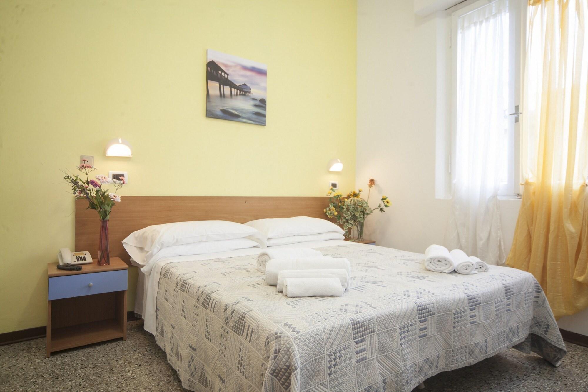 Hotel Eliseo Rimini Bagian luar foto