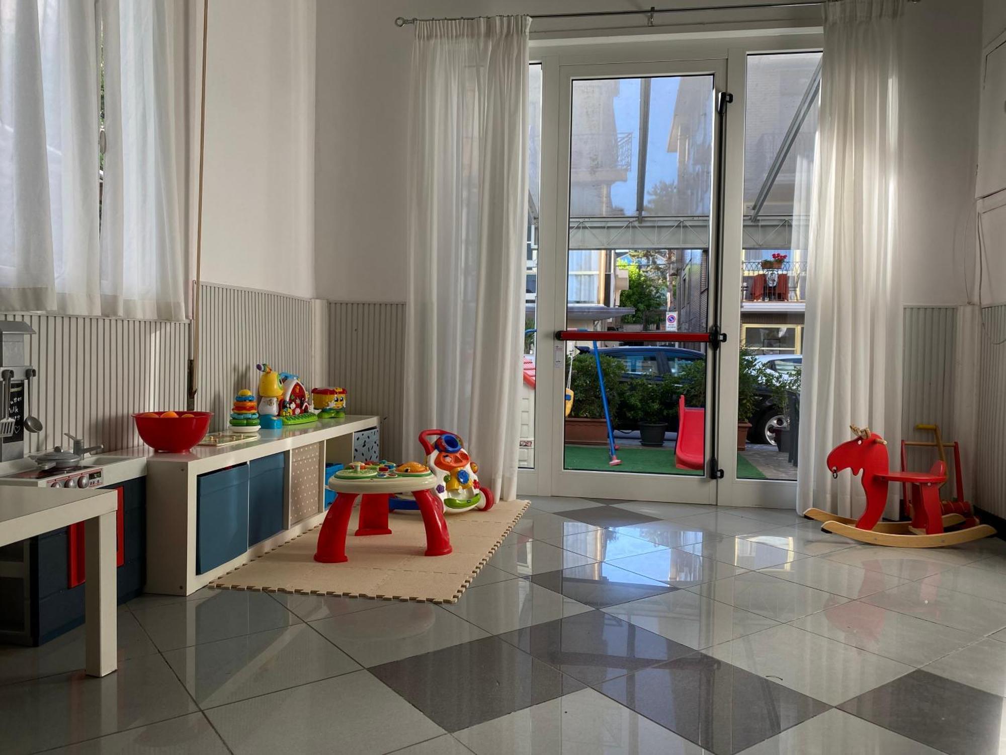 Hotel Eliseo Rimini Bagian luar foto